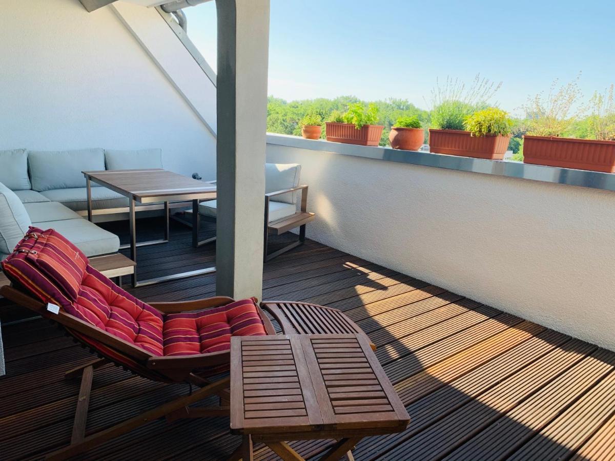 Exklusives Penthouse Im Ehemaligen Bunker *