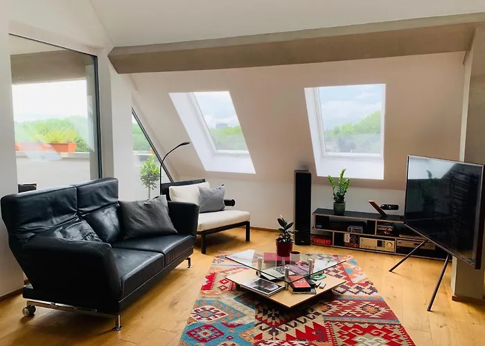 Exklusives Penthouse Im Ehemaligen Bunker